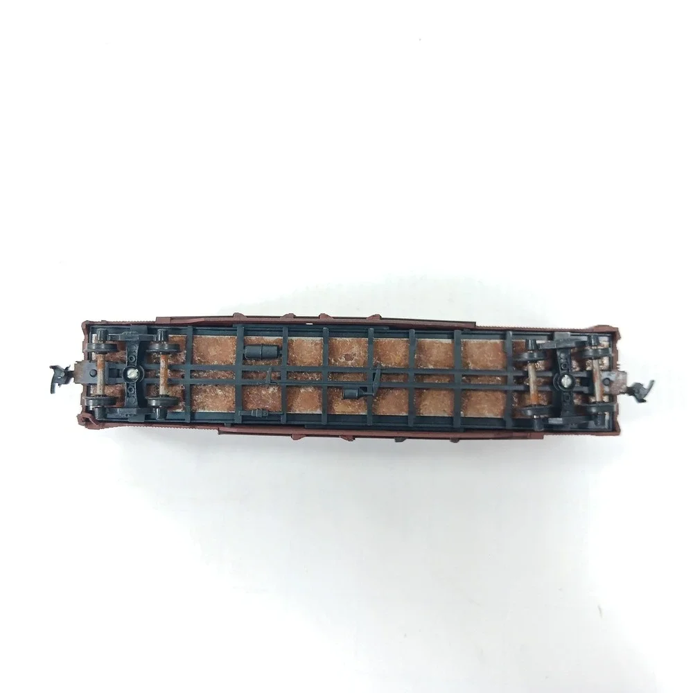 Athearn HO Scale Pennsylvania Railroad 50 Ft Plug Door Boxcar 74002 Brown PRR